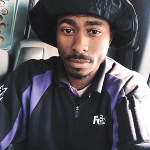 Meet your Posher, Donta